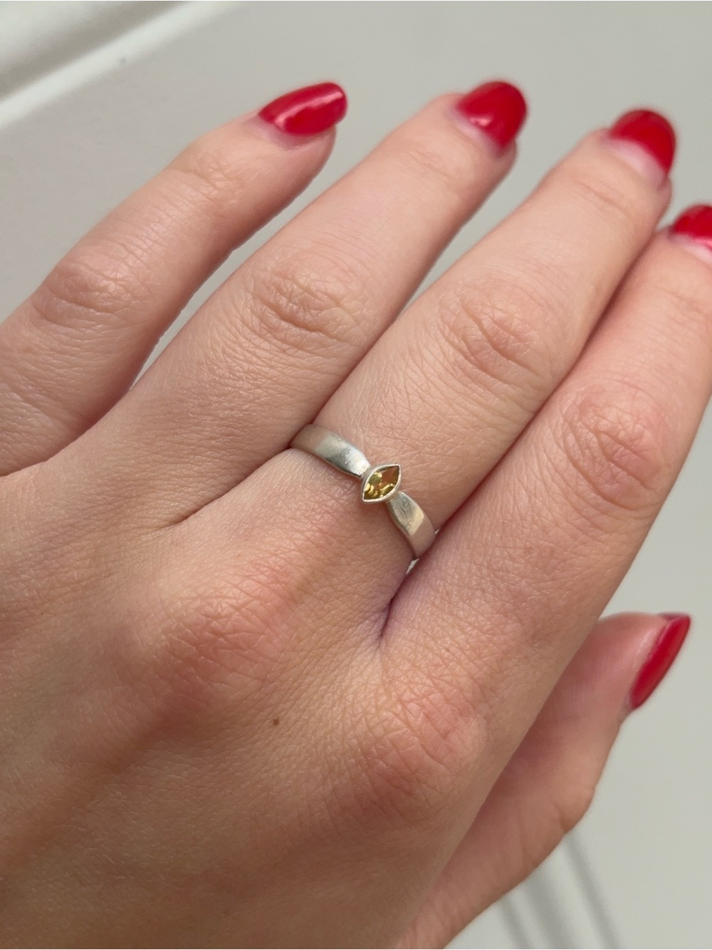 Sterling Silver Vintage Marquise Citrine Gemstone Solitaire Ring - Picture 5 of 11